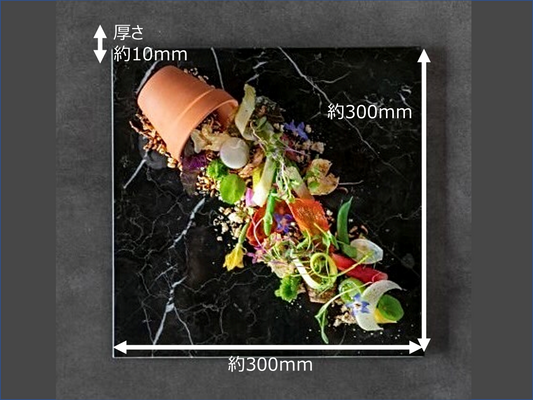 本物の天然大理石で作った、四角い皿、食器のサイズ